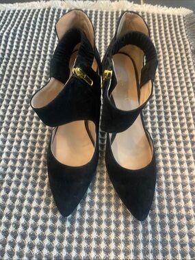 Nine West Black Pointed-Toe Slingback Heels with Gold Buckle